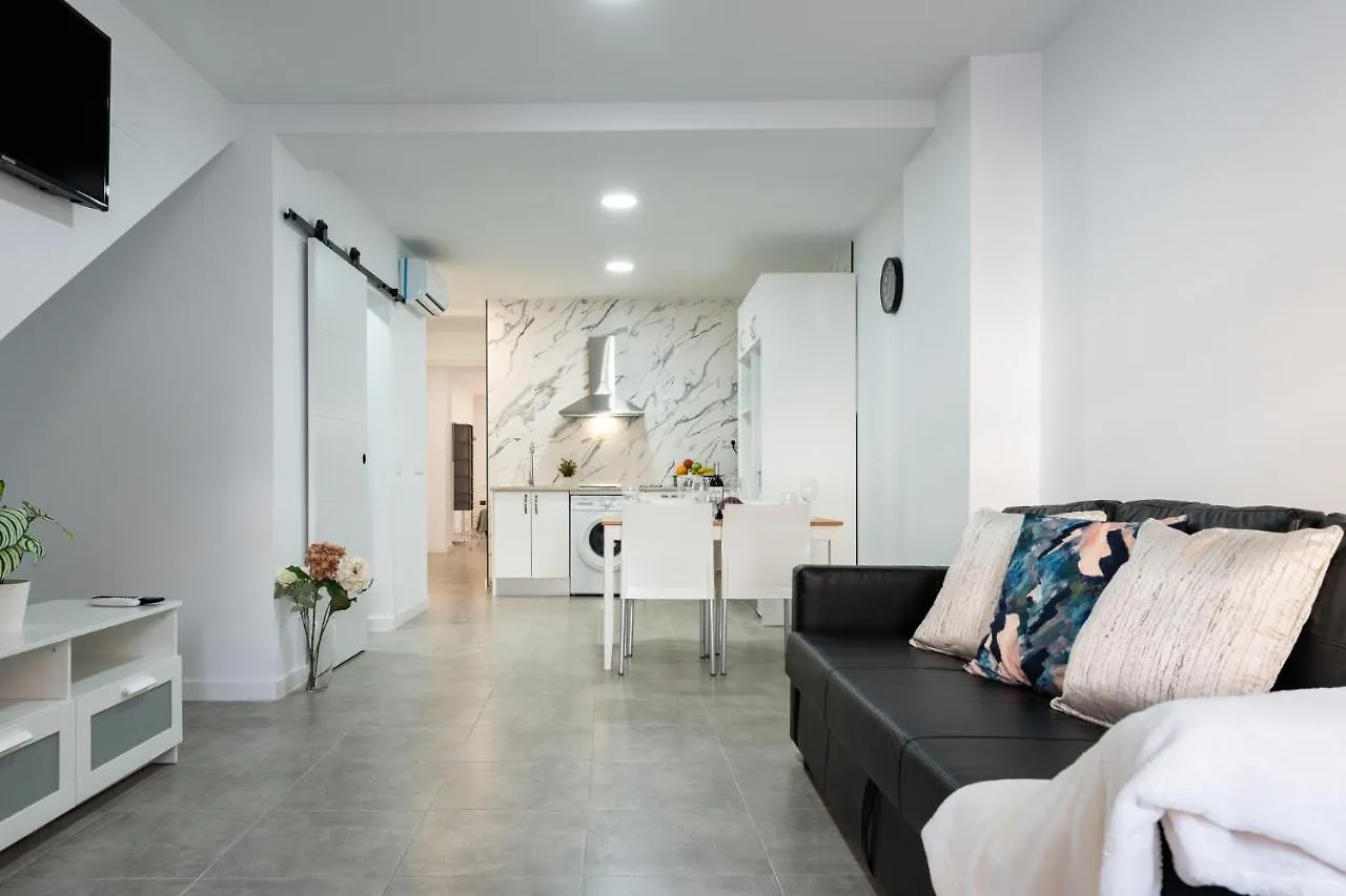 Malagasuite Serenity Home 0 0*, Malaga